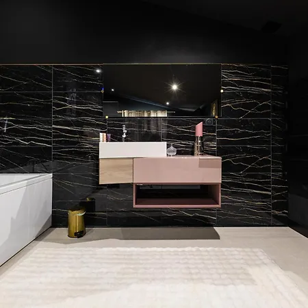 Secretroom - Luxe, Balneo Et Evasion -arnage Arnage