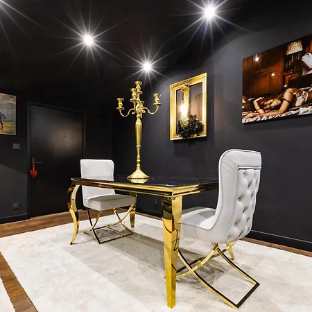 Secretroom - Luxe, Balneo Et Evasion -arnage * Arnage