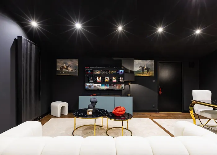 Appartement Secretroom - Luxe, Balnéo Et évasion -arnage Arnage